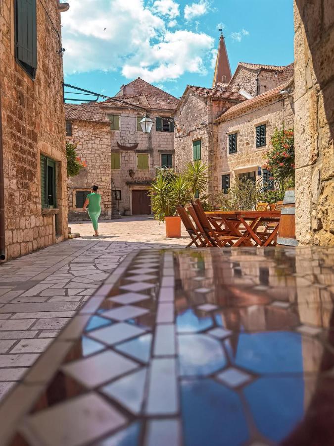 House Sidro, Stari Grad Holiday home